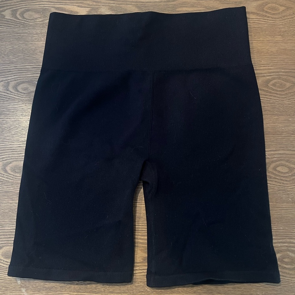 Women’s Black New Balance Ribbed Bike Short